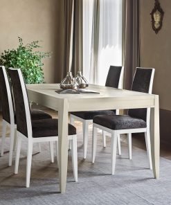 Tavolo allungabile con decoro foglia