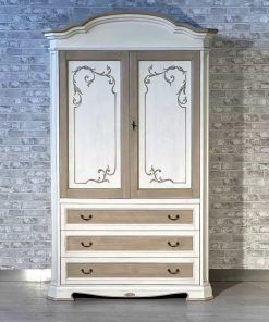 Armadio 2 porte e 3 cassetti laccato e decorato a mano