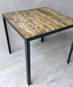 Tavolo abete vecchio con base ferro