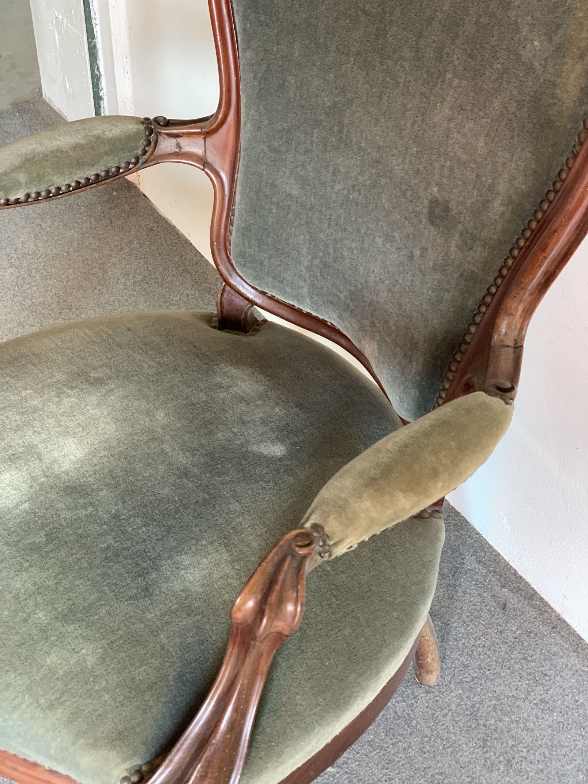 E321 - Poltrona originale in mogano
