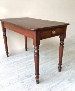 Tavolino originale in mogano