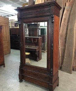 Armadio originale in palissandro