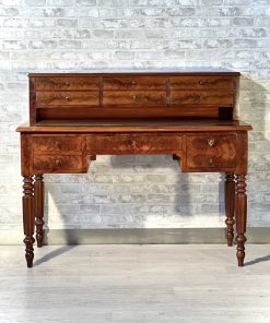 Scrittoio con tiretti laterali e piano estraibile originale in mogano