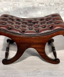 Panchina Chesterfield originale inglese in pelle bordeaux