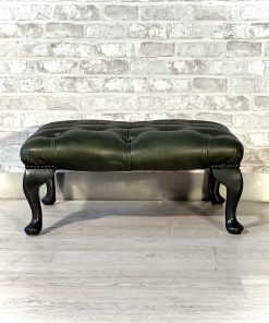 Poggiapiedi Chesterfield originale inglese in pelle verde