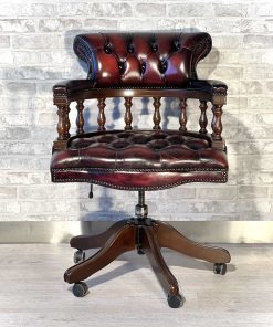 Poltrona Chesterfield da ufficio originale inglese in pelle bordeaux