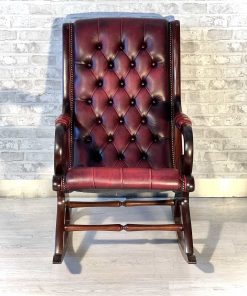 Dondolo Chesterfield originale inglese in pelle bordeuax