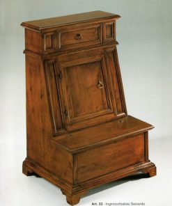 Inginocchiatoio stile '600 in olmo vecchio
