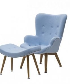 Poltrona e sgabello in tessuto azzurro